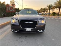 کرایسلەر 300